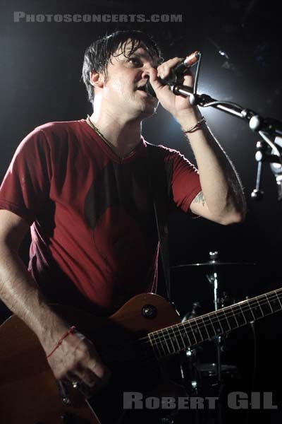 AND YOU WILL KNOW US BY THE TRAIL OF DEAD - 2013-04-17 - PARIS - La Maroquinerie - Conrad Keely